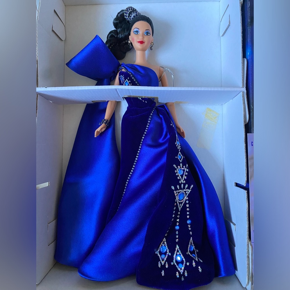 Sapphire Splendor Barbie - Picture 2 of 3